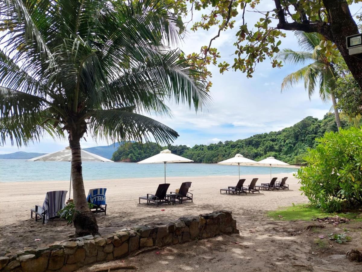 3 Bedroom / 2Ba - Anvaya Cove Courtyard Unit Morong  Exteriér fotografie
